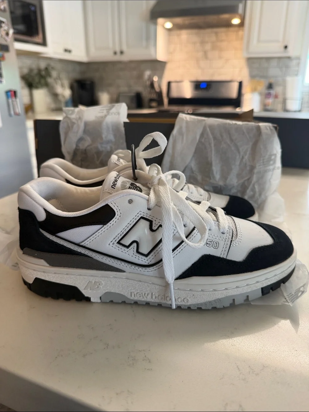 New Balance 550 White and Black Low-Top Sneakers size 5.5Y or 7W